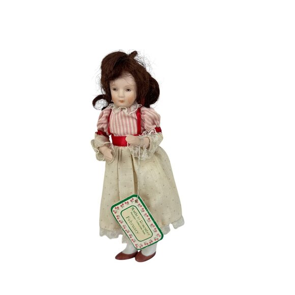 Vintage RUSS Porcelain DOLL Months To Remember FEBRUARY Collectible Dolls - Picture 1 of 6